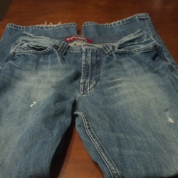 Express Blake Loose Fit Distressed Denim Jean's
